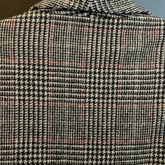 Plaid Oversized Blazer - Picture 4 of 6